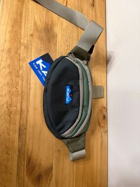 KAVU Black & Green Sling Bag - Compact Waist Pack